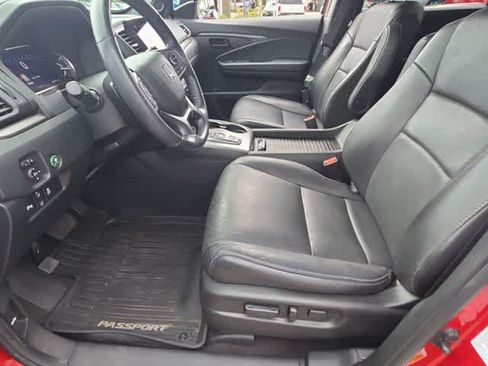 Used 2023 Honda Passport EX-L image 16