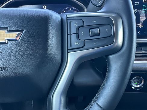 Used 2023 Chevrolet Silverado 1500 LT AWD/4WD image 21