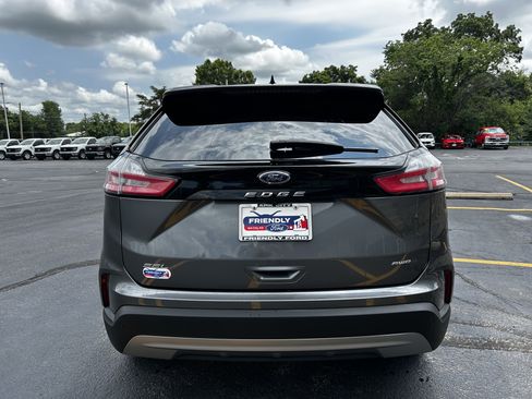 Used 2024 Ford Edge SEL AWD/4WD image 8