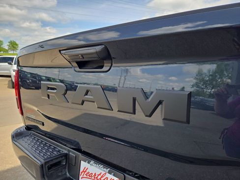 New 2026 RAM 2500 Big Horn AWD/4WD image 30