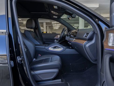 Used 2021 Mercedes-Benz GLE 350 4MATIC image 29