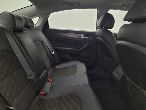 Used 2017 Hyundai Sonata Sport w/ Value Edition Package 02 FWD image 19