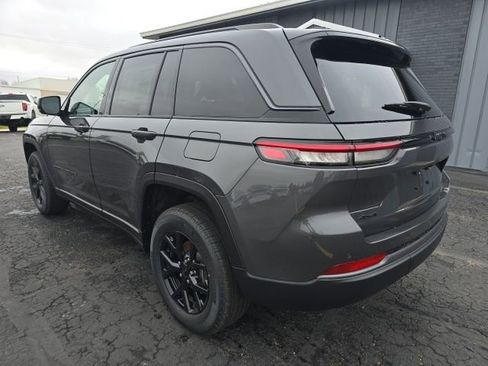 New 2026 Jeep Grand Cherokee Altitude AWD/4WD image 5