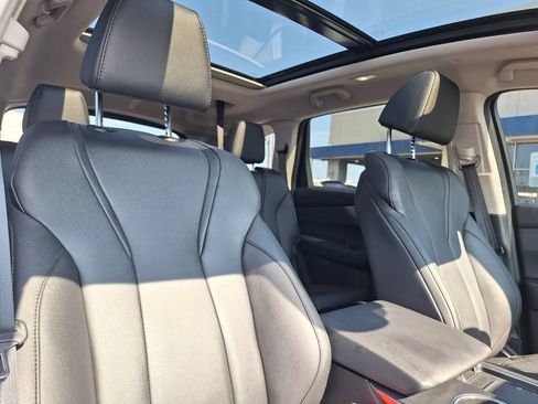 Certified 2025 Acura MDX FWD image 29