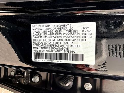 New 2025 Honda Pilot Touring image 16