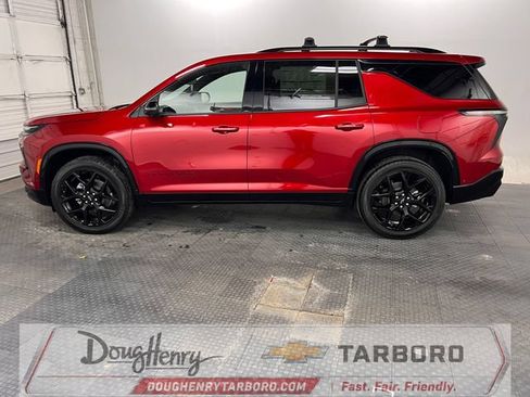 New 2026 Chevrolet Traverse RS w/ LPO, Floor Liner Package FWD image 6