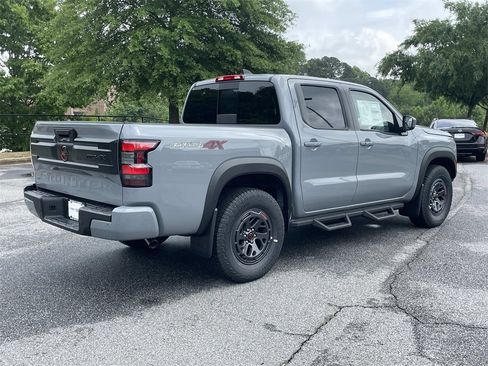 New 2025 Nissan Frontier PRO-4X image 3