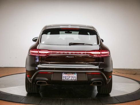 Certified 2026 Porsche Macan AWD/4WD image 7