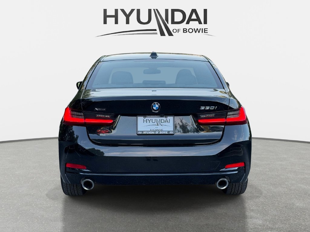 Used 2024 BMW 330i xDrive Sedan AWD/4WD image 3