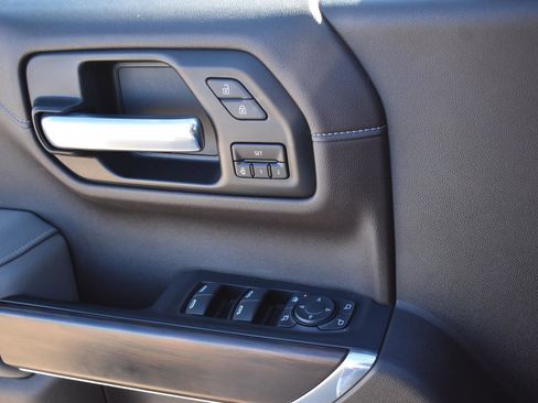 Used 2021 GMC Sierra 1500 SLT image 21