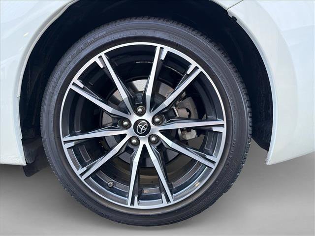 Used 2018 Toyota 86 RWD image 9