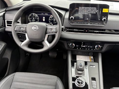New 2026 Nissan Rogue SL AWD/4WD image 12