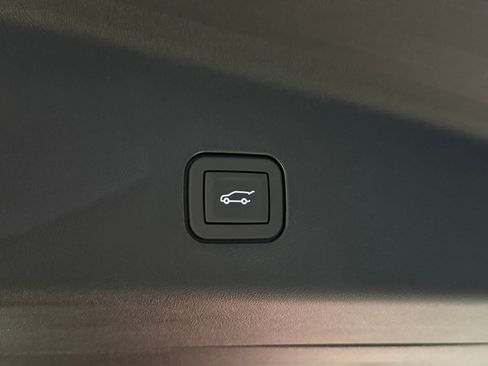 New 2026 Cadillac Vistiq Premium Luxury AWD/4WD image 47