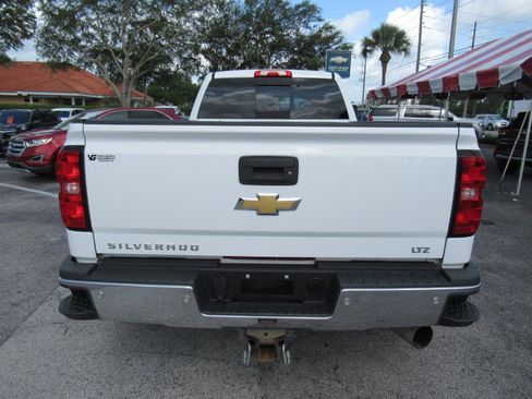 Used 2019 Chevrolet Silverado 3500 LTZ w/ Duramax Plus Package AWD/4WD image 6