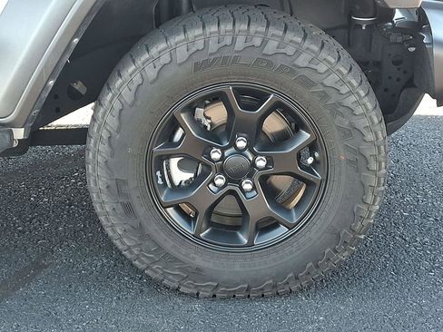 Used 2022 Jeep Wrangler Unlimited Sport image 8