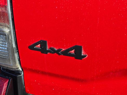 Used 2017 Toyota Tacoma TRD Pro AWD/4WD image 9