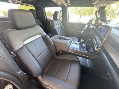 Certified 2024 GMC Hummer EV 2X AWD/4WD image 29
