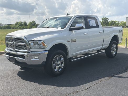Used 2018 RAM 2500 Laramie w/ Off Road Package AWD/4WD image 5
