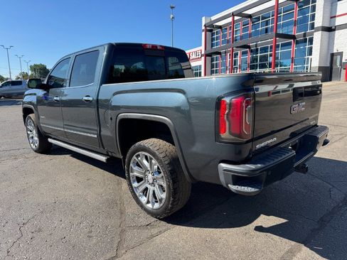 Used 2018 GMC Sierra 1500 Denali w/ Denali Ultimate Package AWD/4WD image 3