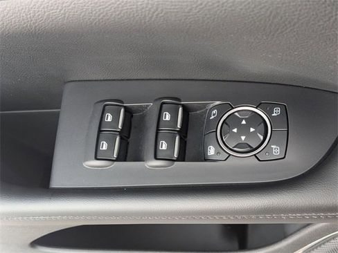 Used 2023 Lincoln Nautilus AWD image 15