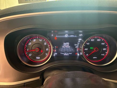 Used 2021 Dodge Charger SXT w/ Driver Convenience Group AWD/4WD image 15