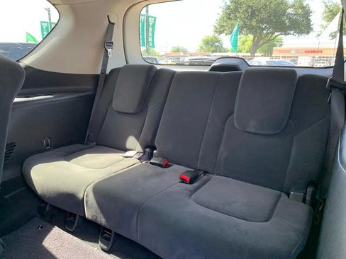 Used 2019 Nissan Armada SV w/ Driver Package RWD image 11