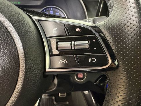 Used 2023 Kia Forte GT-Line image 24