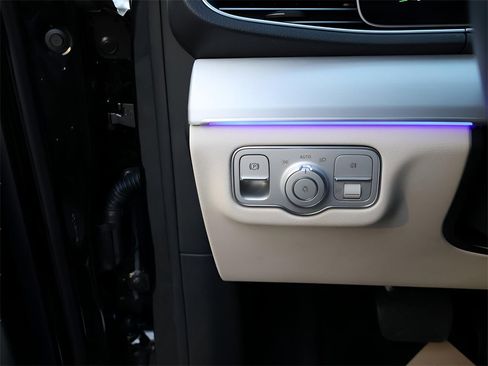 Certified 2025 Mercedes-Benz GLE 350 4MATIC image 37