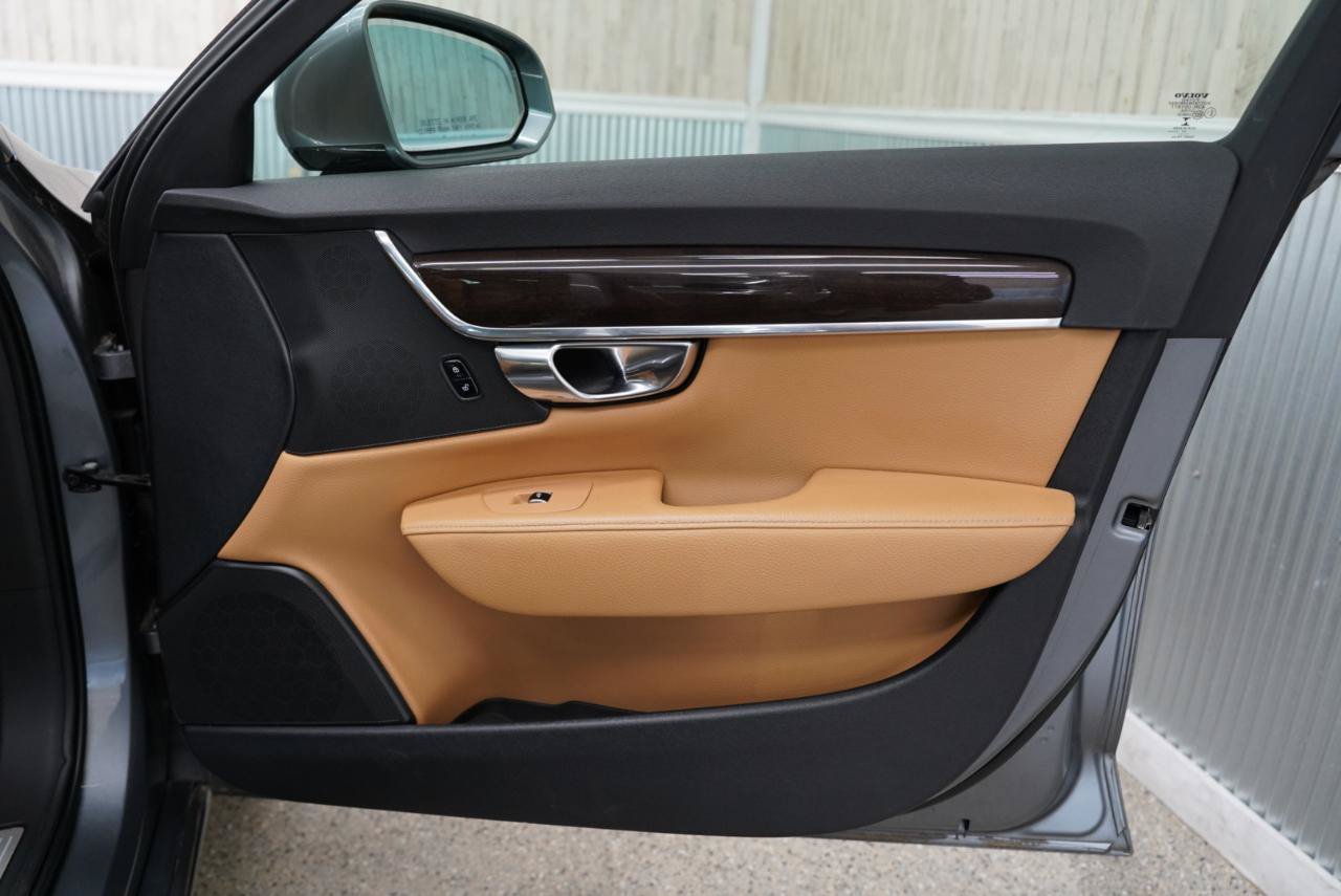 Used 2018 Volvo S90 T5 Momentum w/ Convenience Package FWD image 32