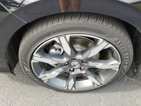 Used 2025 Honda Civic Sport Touring image 16