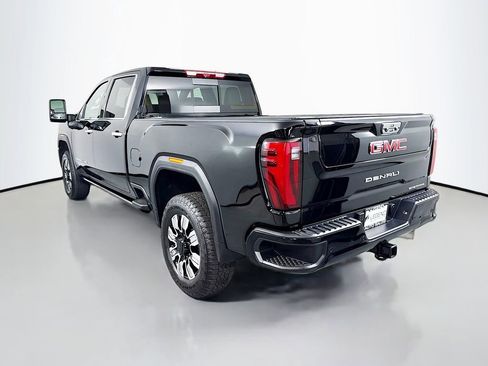 Used 2025 GMC Sierra 3500 Denali w/ Denali Reserve Package AWD/4WD image 9