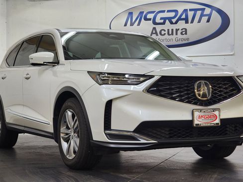 Used 2025 Acura MDX SH-AWD image 2
