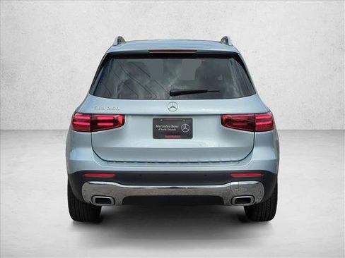 Used 2026 Mercedes-Benz GLB 250 image 7