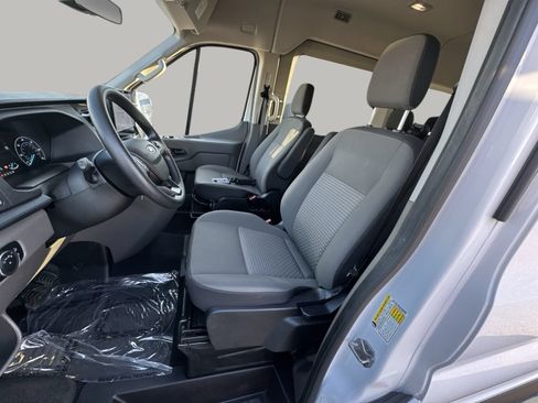 Used 2024 Ford Transit 350 XLT RWD image 13