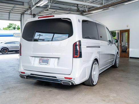 Used 2023 Mercedes-Benz Metris Passenger image 6