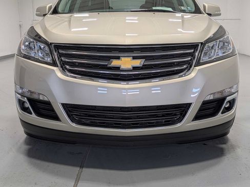 Used 2016 Chevrolet Traverse LT AWD/4WD image 2