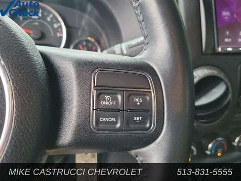 Used 2016 Jeep Wrangler Unlimited Sport w/ Connectivity Group AWD/4WD image 17