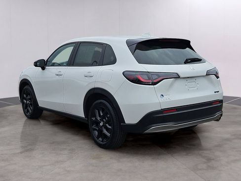 Certified 2024 Honda HR-V Sport image 6