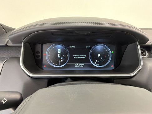 Used 2017 Land Rover Range Rover Sport HSE Dynamic image 20
