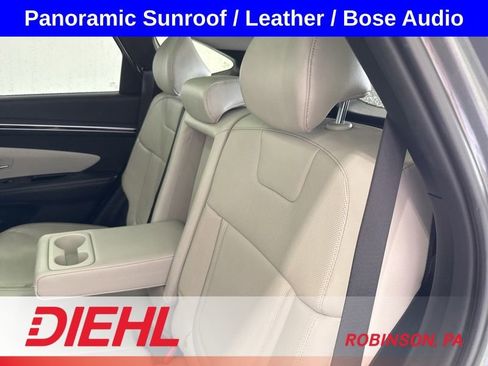 Used 2022 Hyundai Tucson Limited AWD/4WD image 18