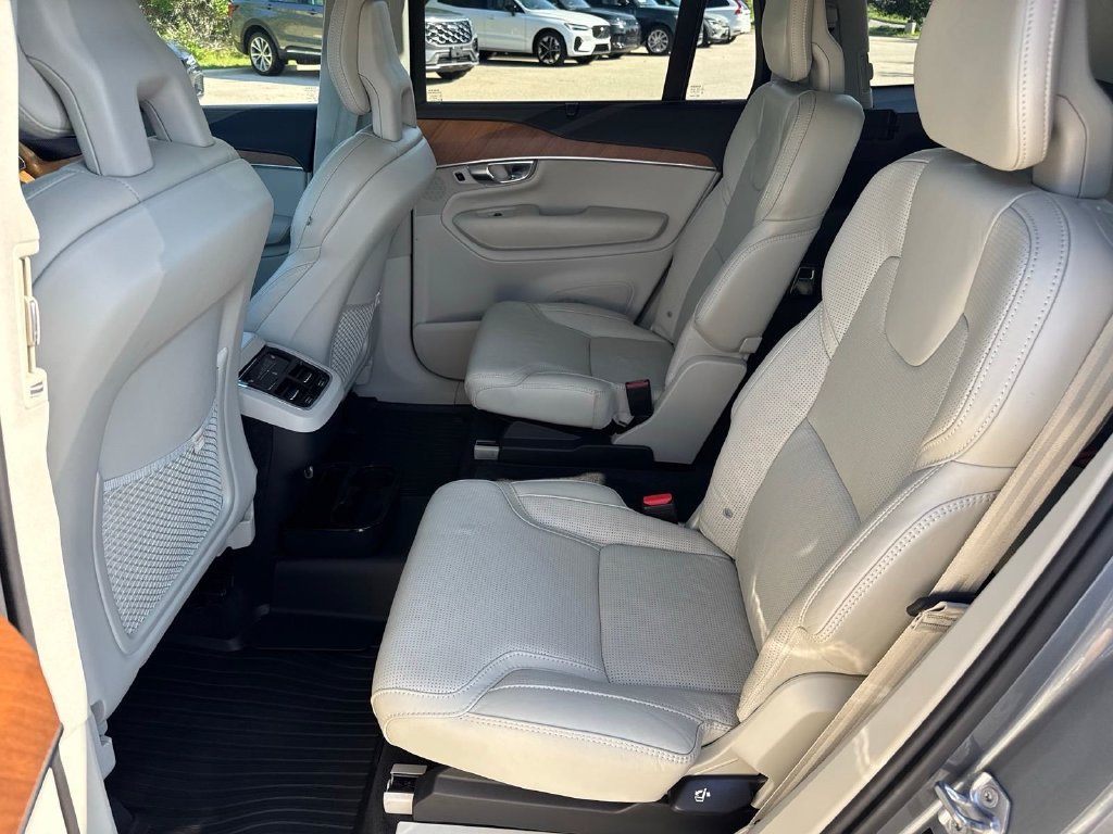 Used 2020 Volvo XC90 T6 Inscription AWD/4WD image 9