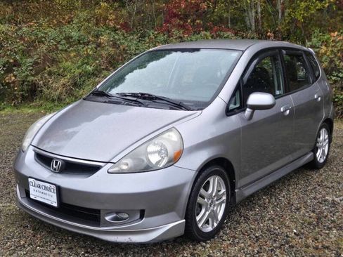 Used 2007 Honda Fit Sport image 1