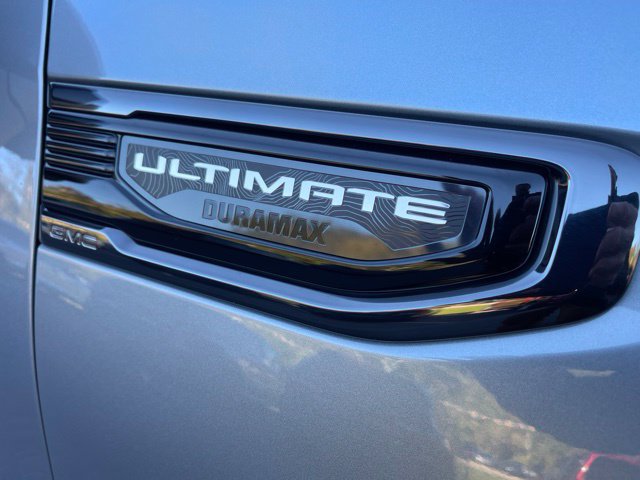 Used 2023 GMC Sierra 1500 Denali Ultimate AWD/4WD image 4