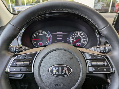 Used 2021 Kia Seltos SX AWD/4WD image 28