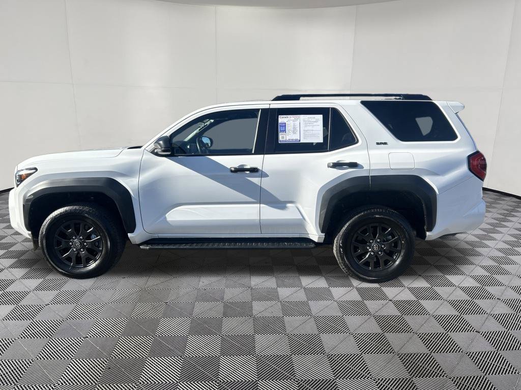 Used 2026 Toyota 4Runner SR5 AWD/4WD image 4