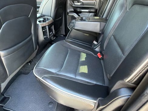 Used 2020 RAM 1500 Laramie AWD/4WD image 24