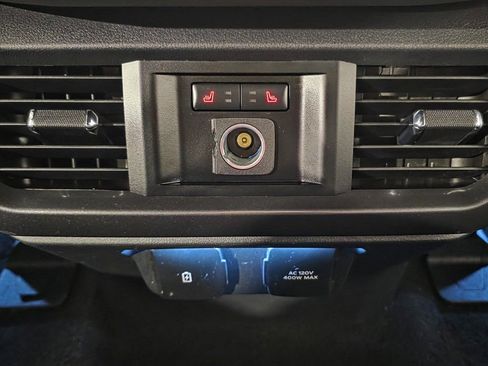 Used 2023 Ford F150 Lariat w/ Equipment Group 502A High image 45