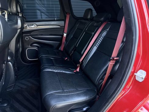 Used 2018 Jeep Grand Cherokee Trackhawk AWD/4WD image 18