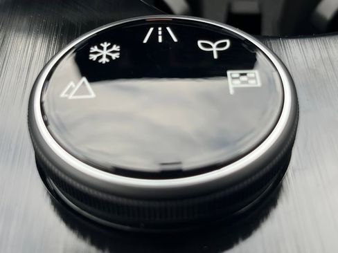 New 2026 Nissan Rogue SV image 29