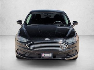 Used 2018 Ford Fusion SE w/ Fusion SE Technology Package FWD video 2
